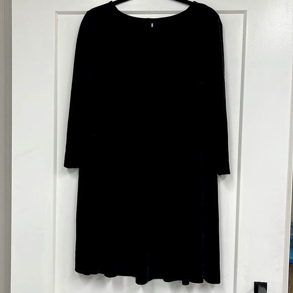 Black velvet tunic - Picture 1 of 1